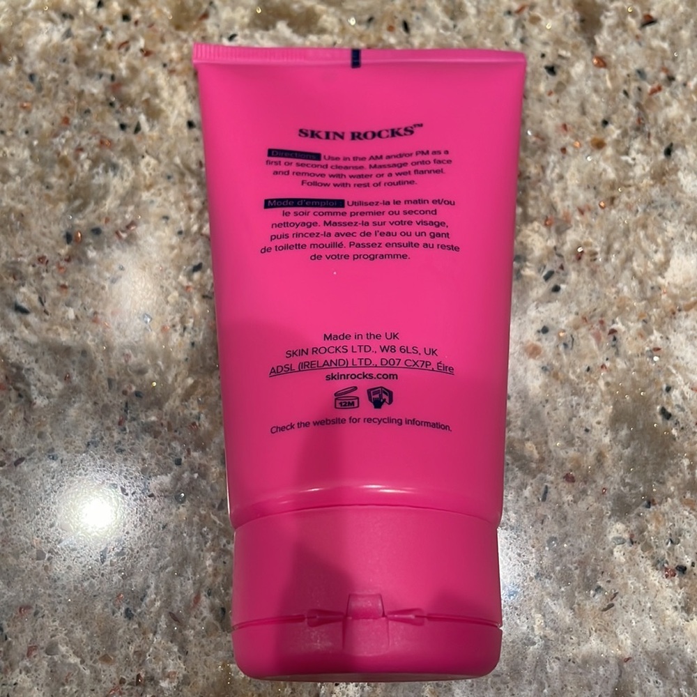 NEW SKIN ROCKS THE CREAM CLEANSER - Picture 6 of 7